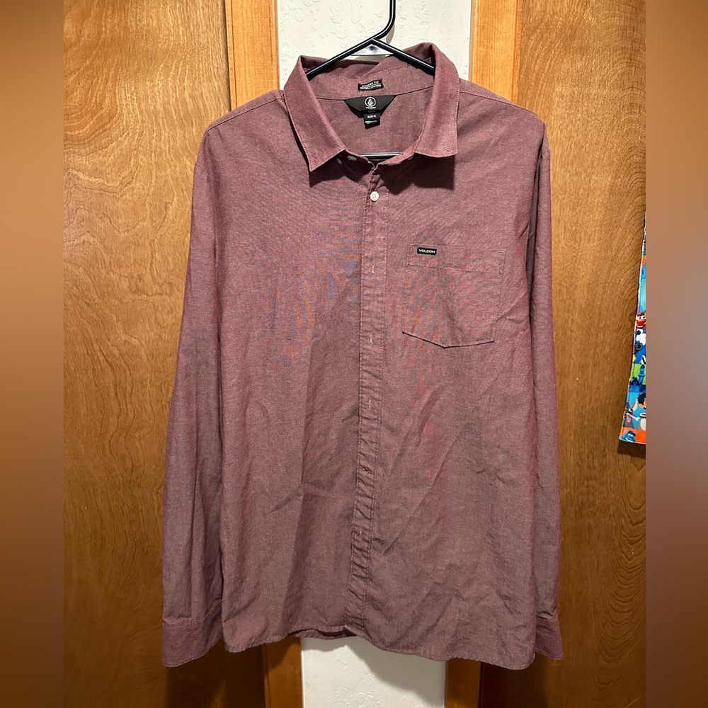 Mens Volcom dress shirt